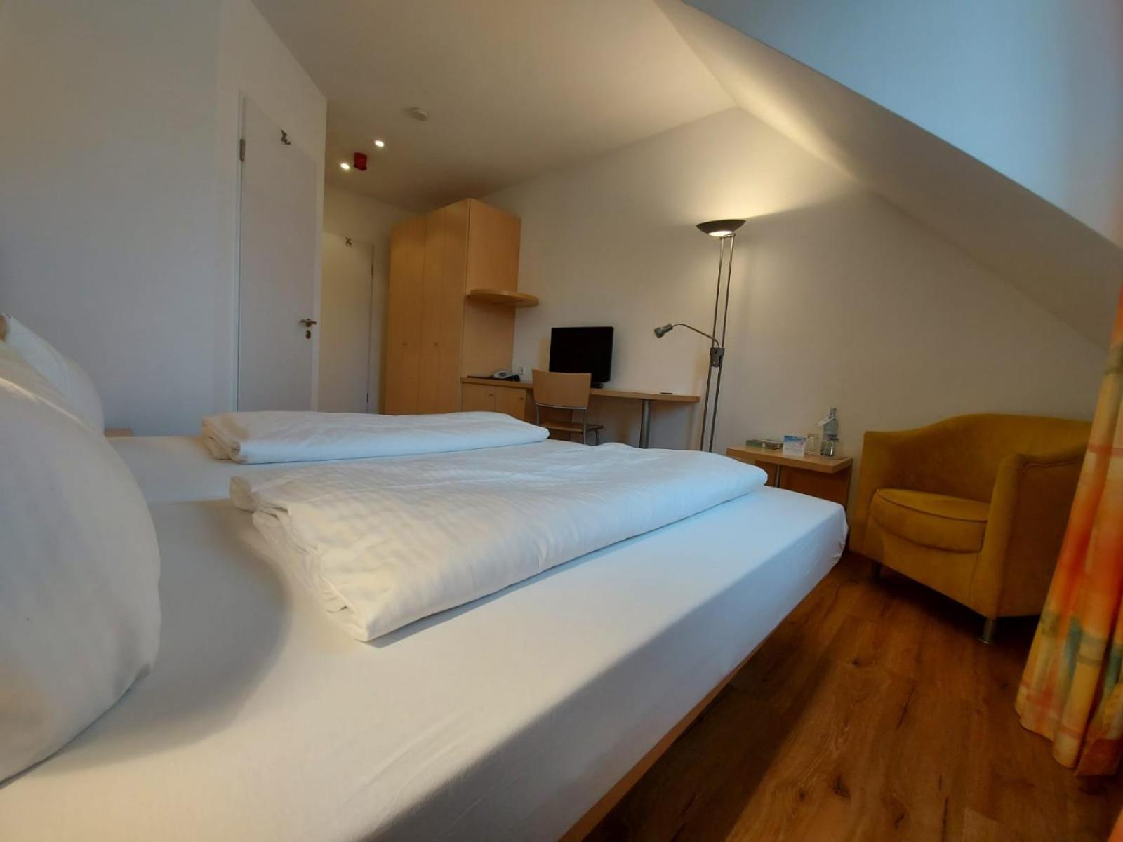 Gut Gremmelin Hotel Buitenkant foto